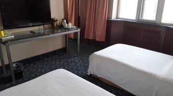 Juhe Express Hotel Luoyang Tianjin Road Екстериор снимка